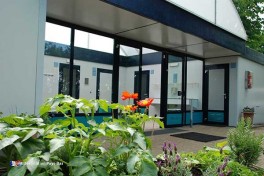 Un bloc sanitaire moderne et chauffé est mis à votre disposition aux Camping Pays-Bas