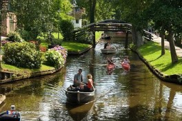 Excursion en bateau Giethoorn Pays-Bas
