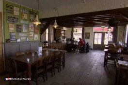 Le Restaurant de Rietstulp propose aussi divers menus spécialement préparés pour des repas en  groupes de 10 personnes ou même plus à Giethoorn (Venise du nord des Pays-Bas)